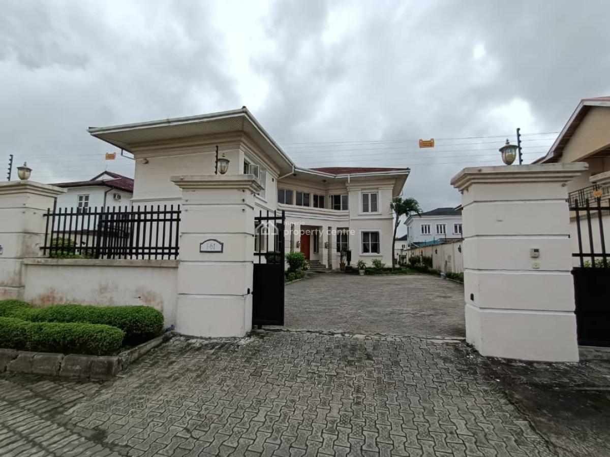 Standard 5 Bedrooms with 2 Rooms Bq, Vgc Ajah, Ajah, Lagos, Detached Duplex for Sale