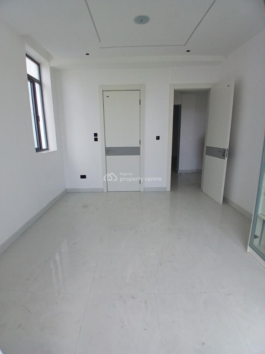 Newly Built and Serviced with 24/7 Power Supply 2 Bedroom En-suite Fla, Ikate Elegushi, Lekki, Lagos, Flat / Apartment for Rent