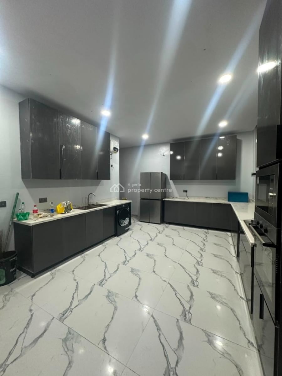 Spacious Well Built 3 Bedroom Maisonette on The 2nd Floor, Ikoyi, Lagos, Flat / Apartment for Rent