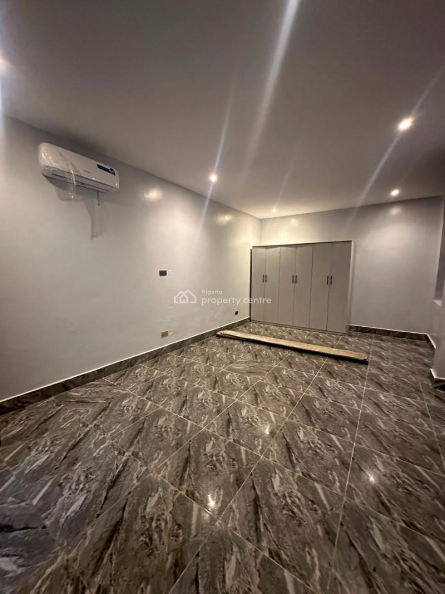 Spacious Well Built 3 Bedroom Maisonette on The 2nd Floor, Ikoyi, Lagos, Flat / Apartment for Rent