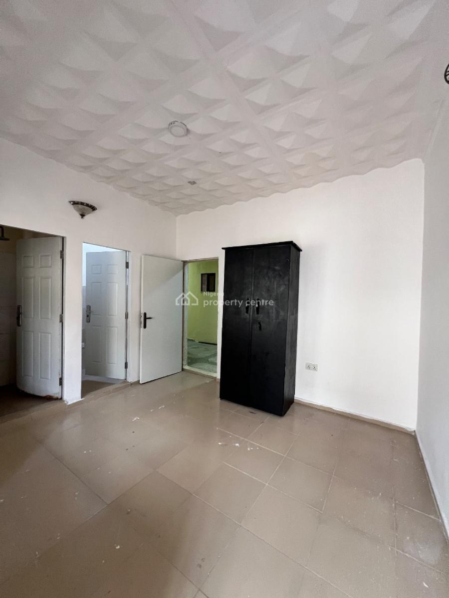 Spacious 1 Bedroom Self Contained, Off Admiralty Road, Lekki Phase 1, Lekki, Lagos, Flat / Apartment for Rent
