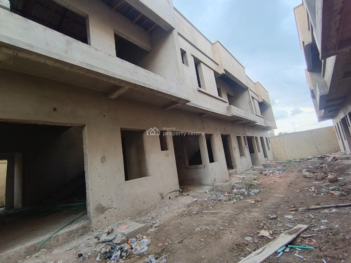 Executive 3 Bedroom Duplex with Bq, Gbagada Phase 1/ Pedro, Gbagada, Lagos, House for Sale
