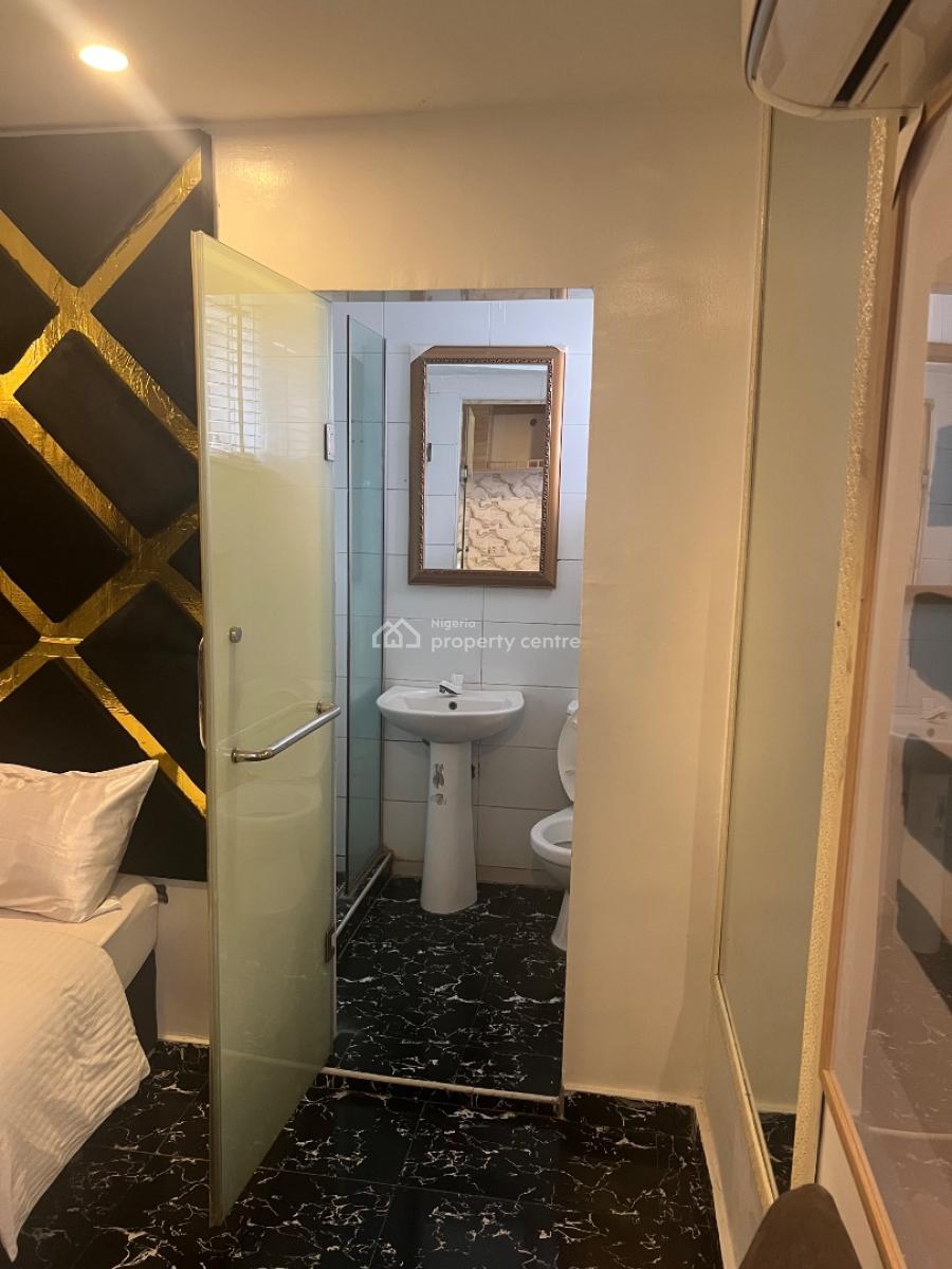 Studio Apartment, Shakiru Anjorin, Lekki Phase 1, Lekki, Lagos, Self Contain (single Rooms) for Rent