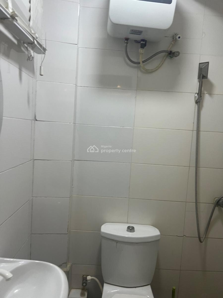 Studio Apartment, Shakiru Anjorin, Lekki Phase 1, Lekki, Lagos, Self Contain (single Rooms) for Rent