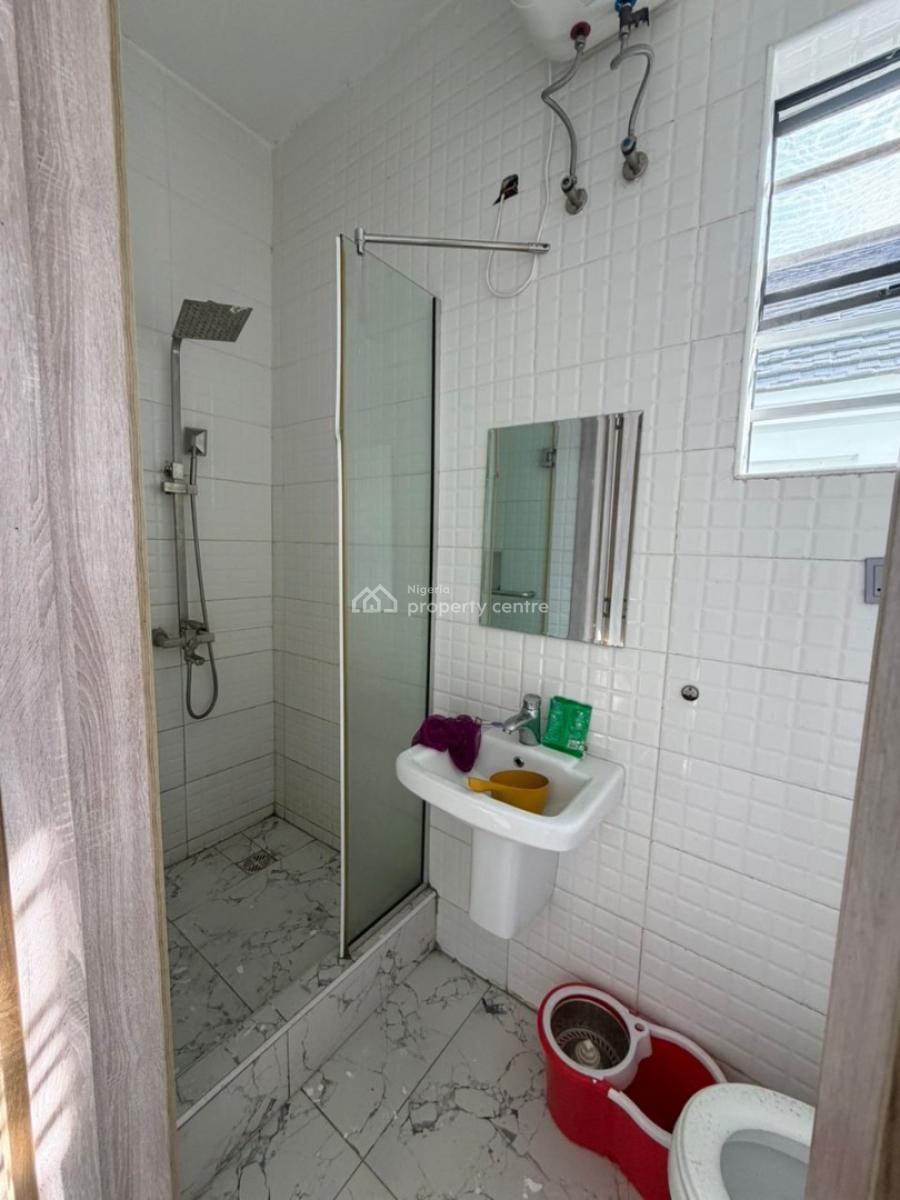 Single Room Upstairs, Royal Pine Estate, Orchid, Lekki, Lagos, Flat / Apartment for Rent