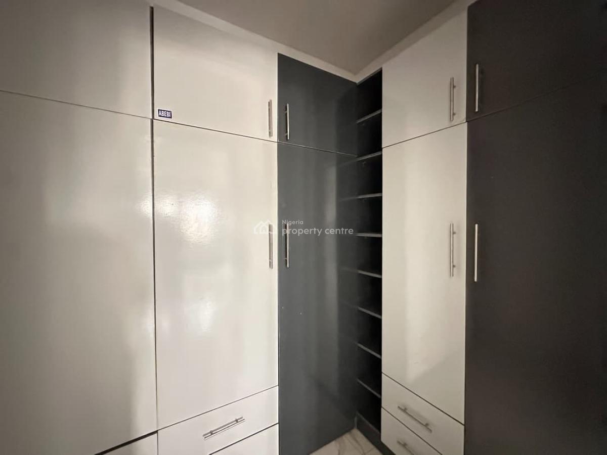 2-bedroom Apartment, Abraham Adesanya, Ajah, Lagos, Flat / Apartment for Rent