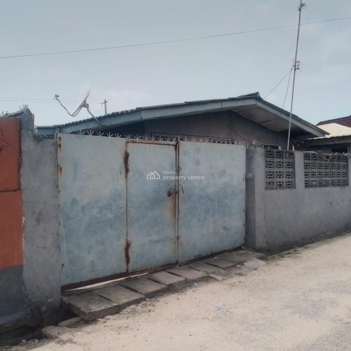 Very Nice and Decent 3bedroom Detached Bungalow at Satellite Lagos, Satalite Town Ojo Lagos, Satellite Town, Ojo, Lagos, Detached Bungalow for Sale