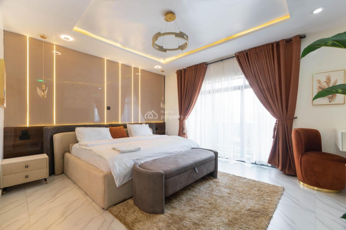 Luxury 4bedroom Apartment, Lekki Phase 1, Lekki, Lagos, Flat / Apartment Short Let