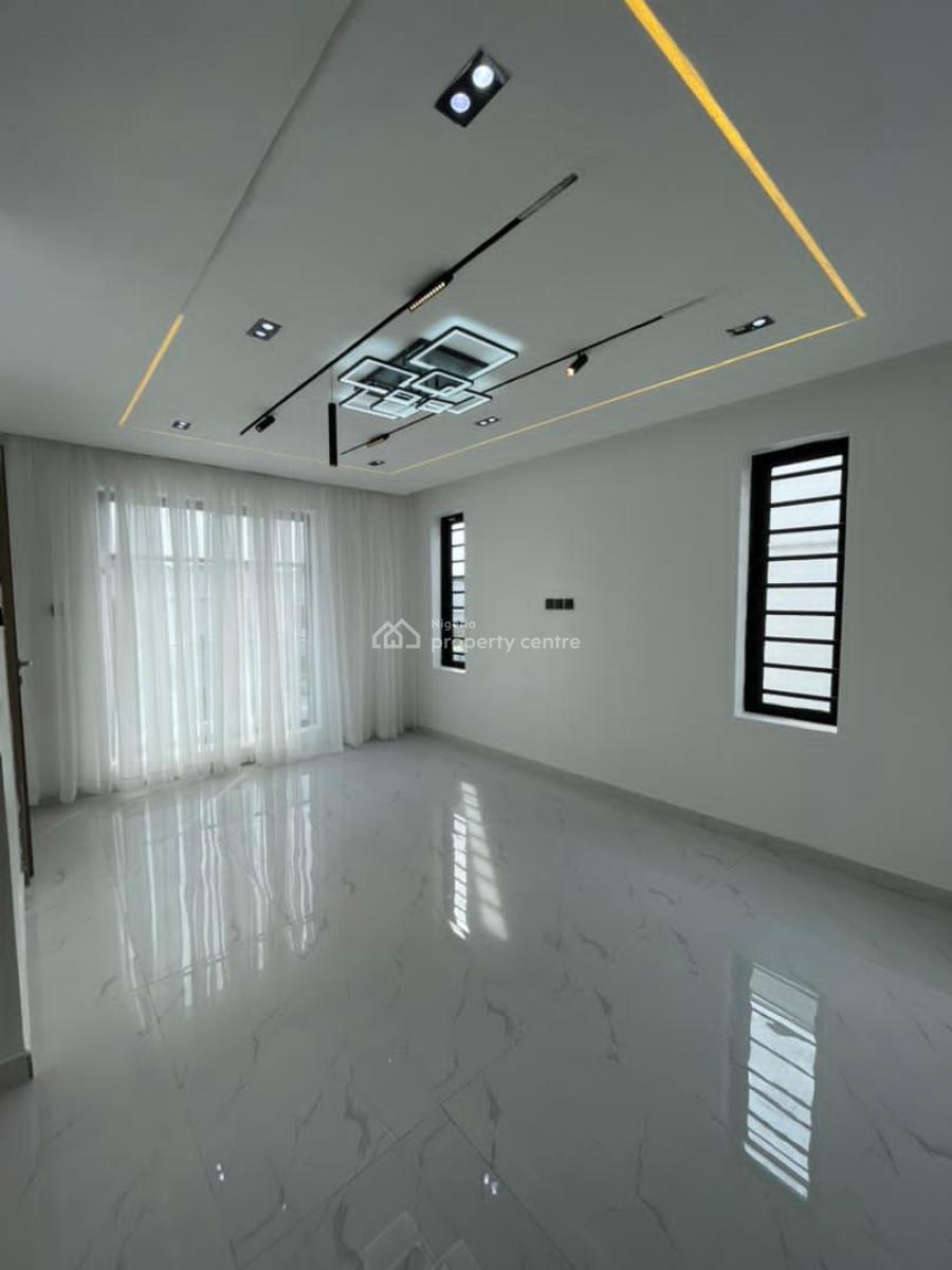 Luxury 5bedroom Semi Detached Duplex, Fitted Kitchen with Accessories  - [ ] Modern Day Pop Ceiling  - [ ] D, Vgc, Lekki, Lagos, Semi-detached Duplex for Sale