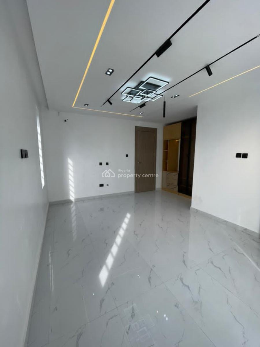 Luxury 5bedroom Semi Detached Duplex, Fitted Kitchen with Accessories  - [ ] Modern Day Pop Ceiling  - [ ] D, Vgc, Lekki, Lagos, Semi-detached Duplex for Sale