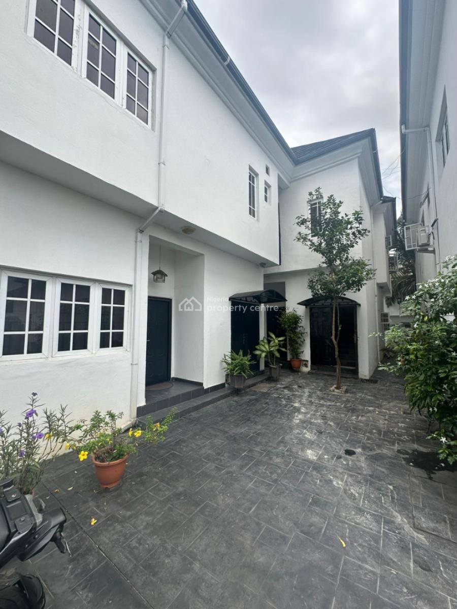 2 Bedroom Apartment, Lekki Phase 1, Lekki Phase 1, Lekki, Lagos, Flat / Apartment for Rent