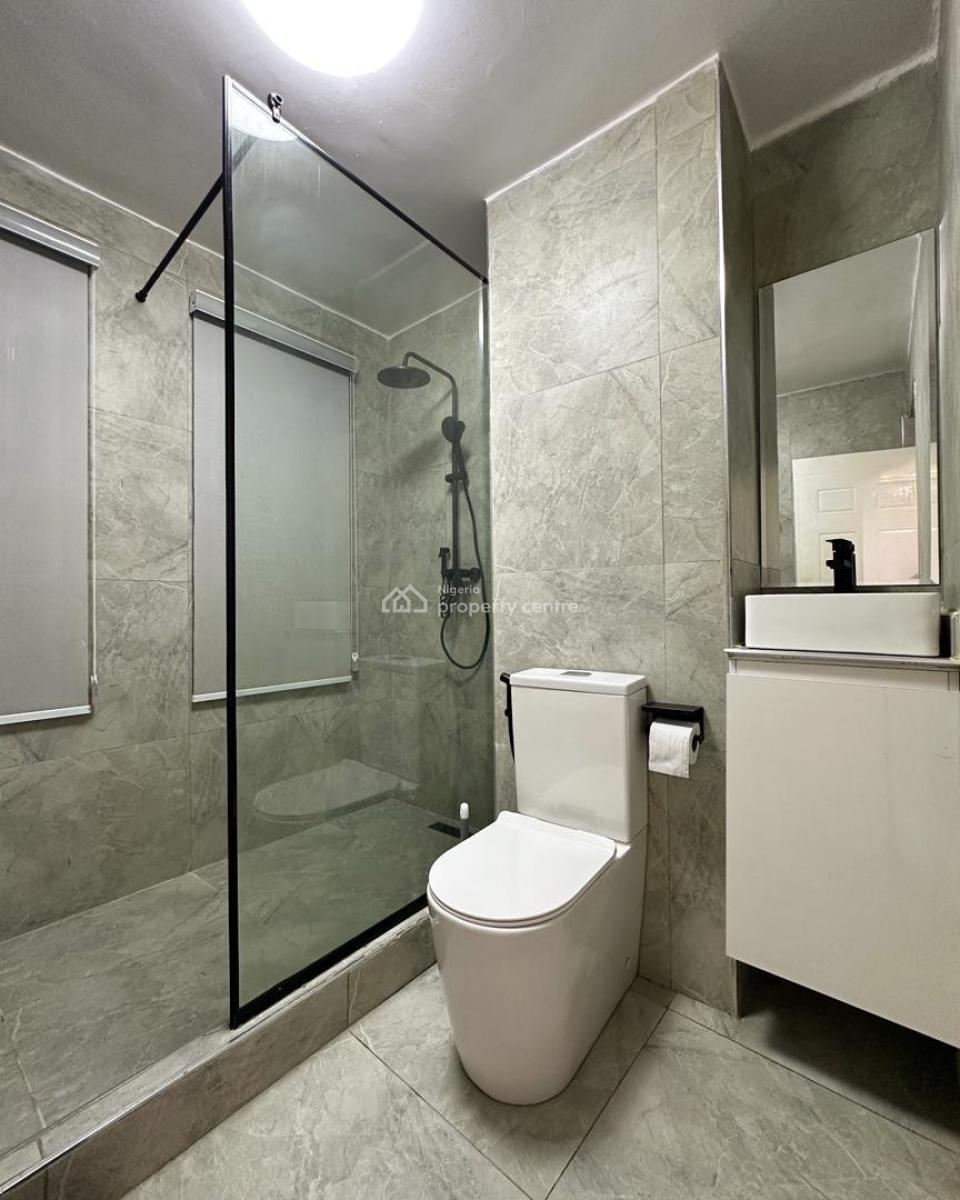 Luxury Spacious Studio Apartment with a Bar and Large Dining Area, Admiralty Road, Lekki Phase 1, Lekki, Lagos, Self Contain (single Rooms) Short Let