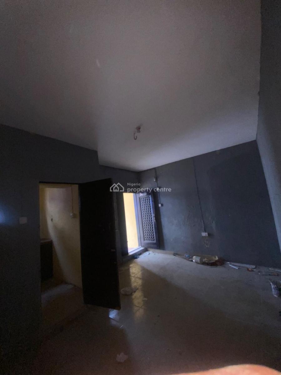Luxury Selfcon Close to Express, Around Shoprite, Sangotedo, Ajah, Lagos, Self Contain (single Rooms) for Rent