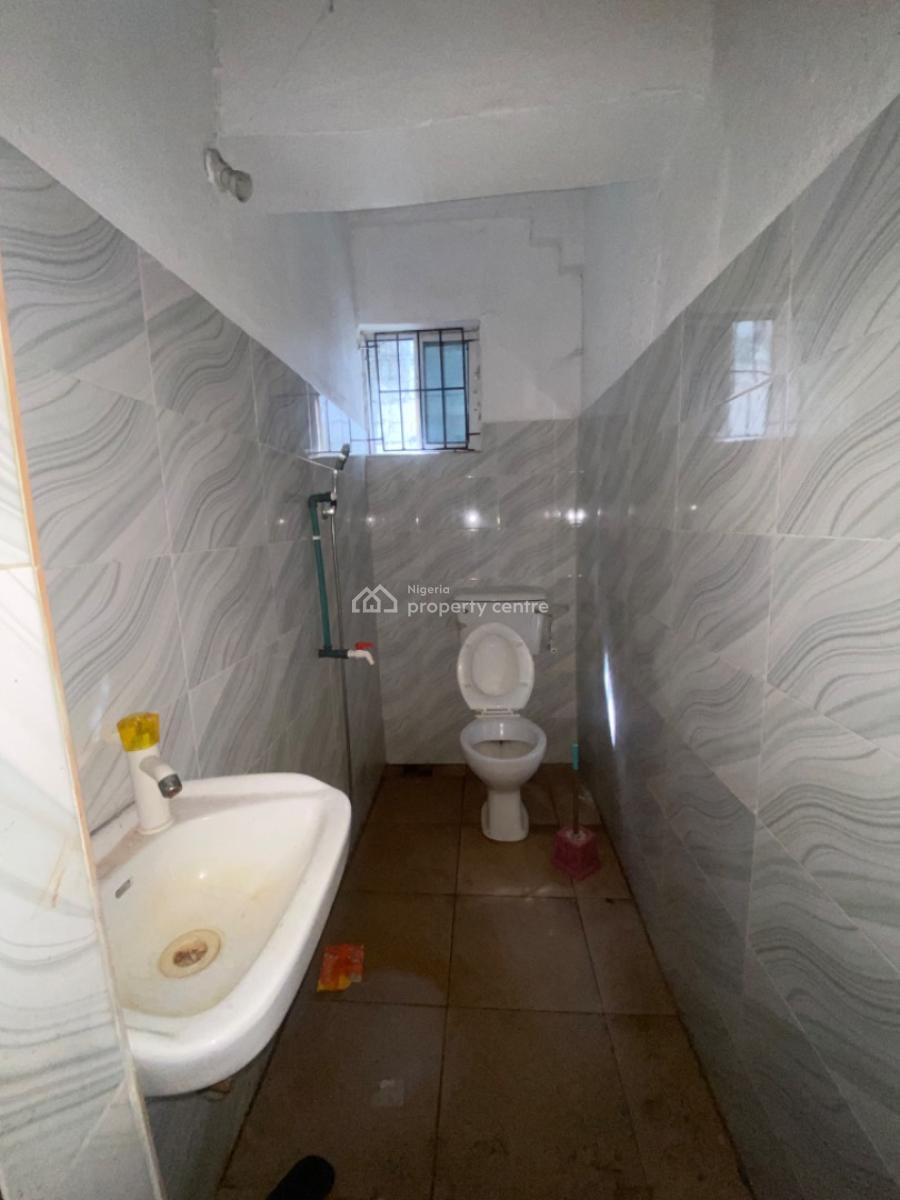 Luxury Selfcon Close to Express, Around Shoprite, Sangotedo, Ajah, Lagos, Self Contain (single Rooms) for Rent