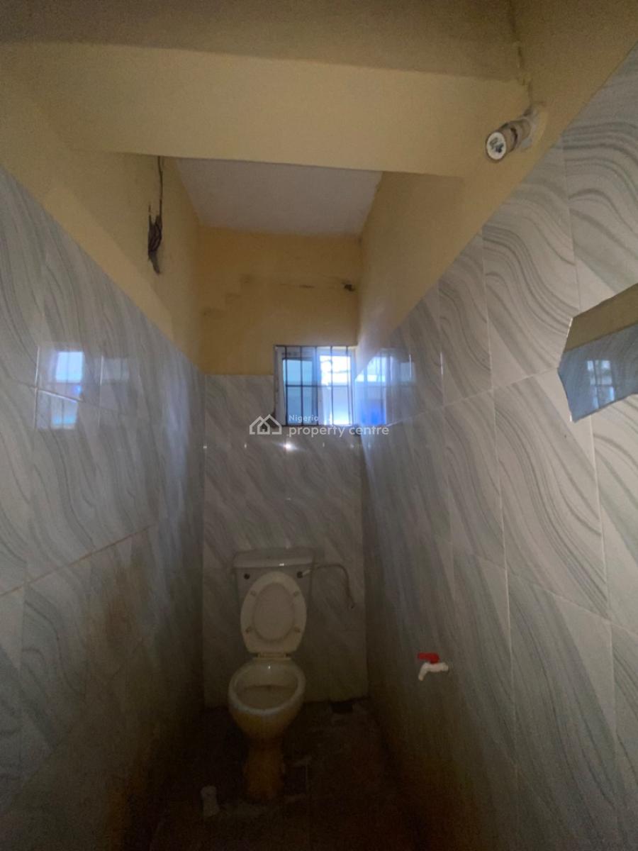 Luxury Selfcon Close to Express, Around Shoprite, Sangotedo, Ajah, Lagos, Self Contain (single Rooms) for Rent