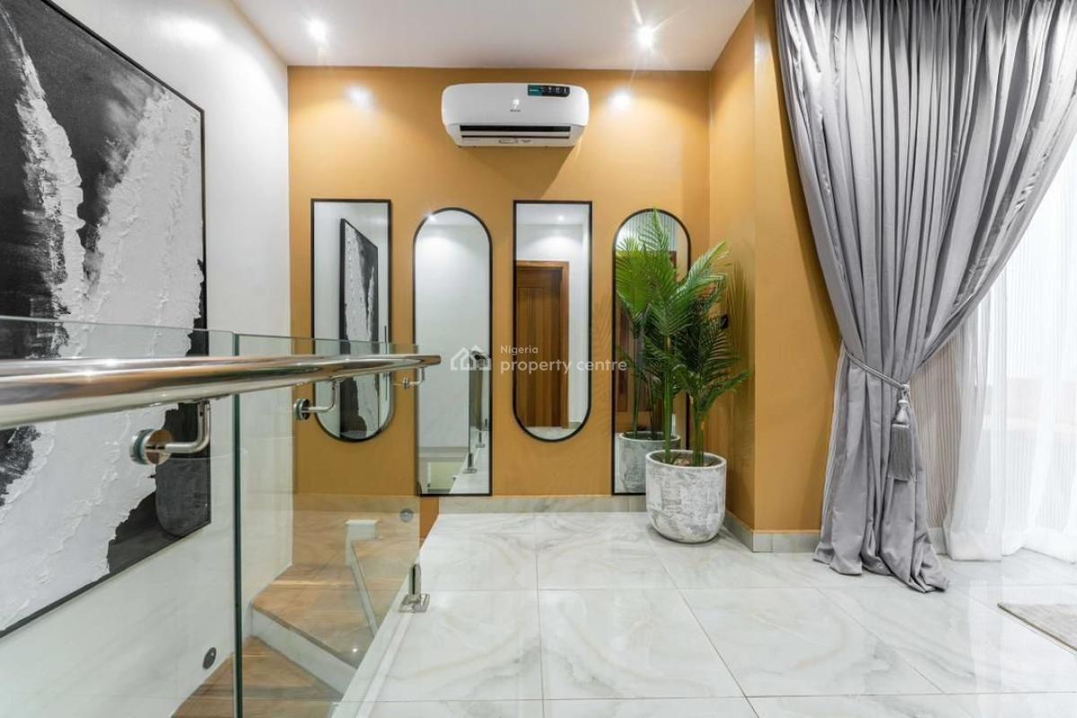 Luxury 2 Bedroom Maisonette with Swimming Pool and Ps5, Ezra Court, Lekki Phase 1, Lekki, Lagos, Flat / Apartment Short Let