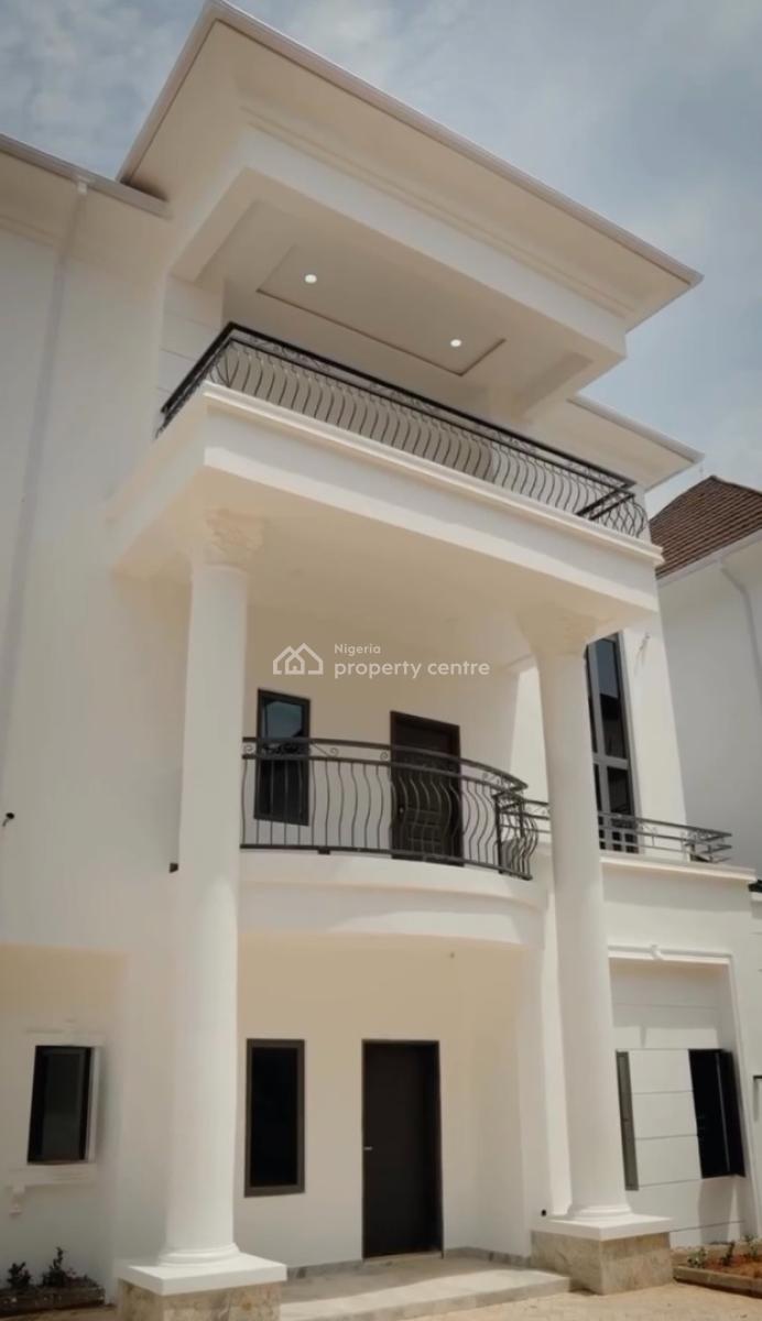 Luxury 5 Bedroom Duplex with a Maid Room, Off Amaka Mall, Guzape District, Abuja, Semi-detached Duplex for Sale