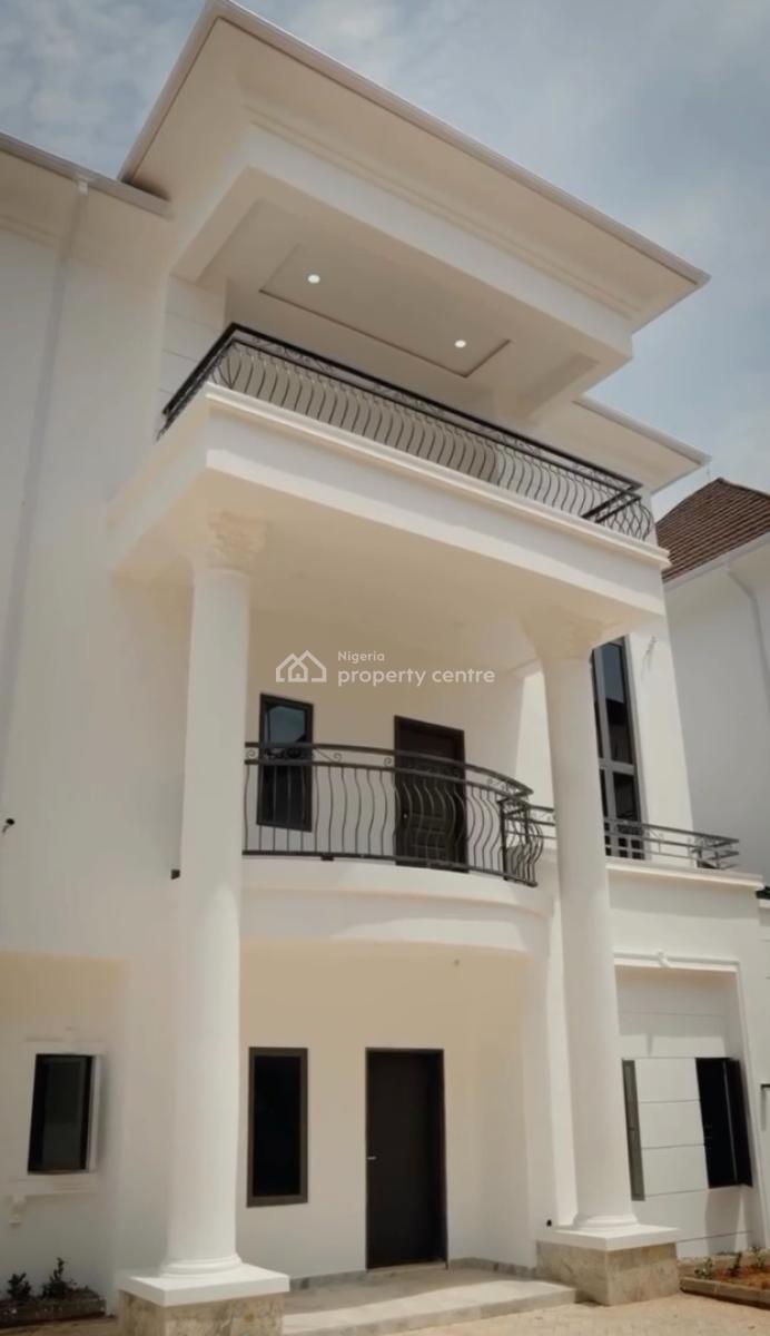 Luxury 5 Bedroom Duplex with a Maid Room, Off Amaka Mall, Guzape District, Abuja, Semi-detached Duplex for Sale