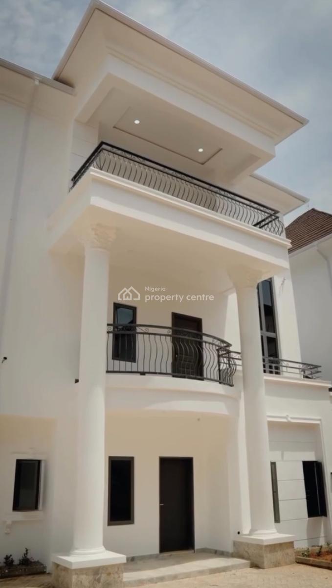 Luxury 5 Bedroom Duplex with a Maid Room, Off Amaka Mall, Guzape District, Abuja, Semi-detached Duplex for Sale