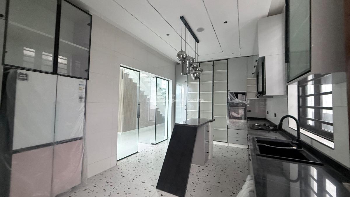 Spacious Luxury 5 Bedroom Duplex with Pool, Orchid Lekki, Lekki, Lagos, Detached Duplex for Sale