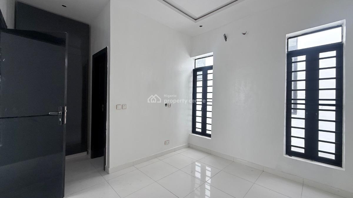 Spacious Luxury 5 Bedroom Duplex with Pool, Orchid Lekki, Lekki, Lagos, Detached Duplex for Sale