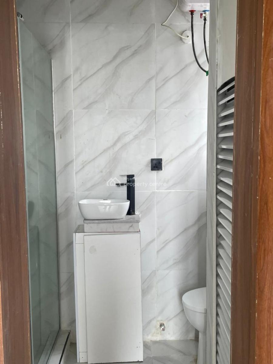 Brand New Luxury 2bedroom with 24/7 Light Secured Estate, Access Coded Estate, Ologolo, Lekki, Lagos, Flat / Apartment for Rent