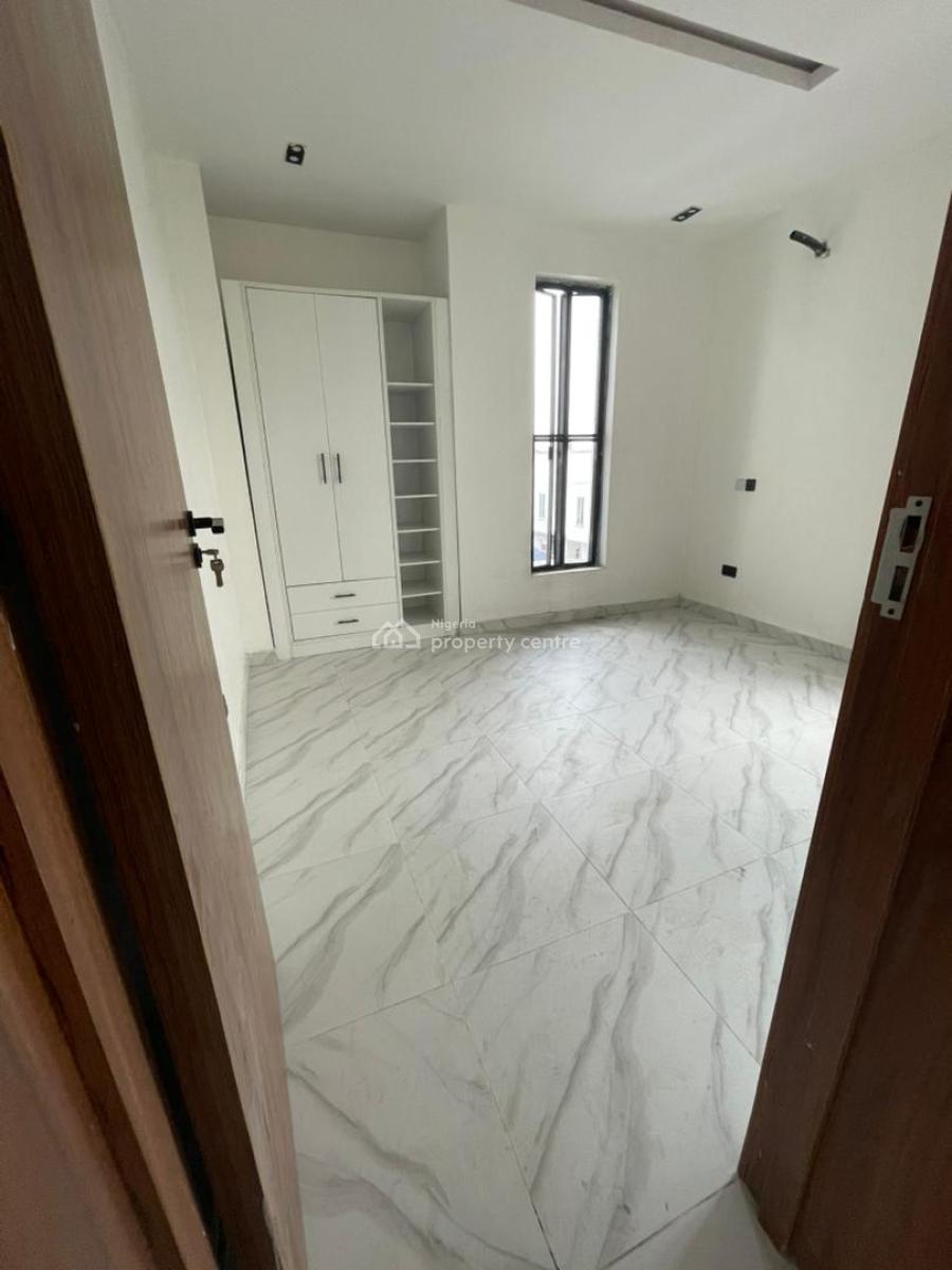 Brand New Luxury 2bedroom with 24/7 Light Secured Estate, Access Coded Estate, Ologolo, Lekki, Lagos, Flat / Apartment for Rent