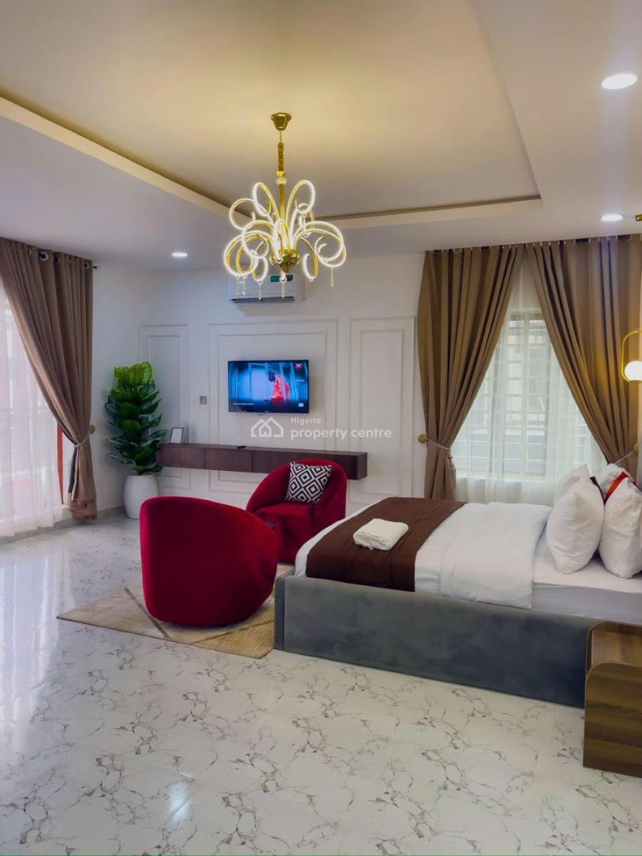 Luxurious 2bed with Gym, Pool & Balconies, Chisco, Ikate, Lekki, Lagos, Mini Flat (room and Parlour) Short Let