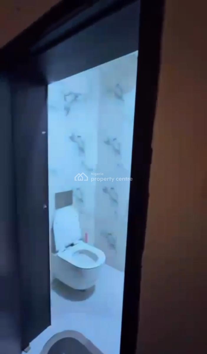 Premium One-bedroom Apartment  in a Prime Location, Osapa, Lekki, Lagos, Flat / Apartment Short Let