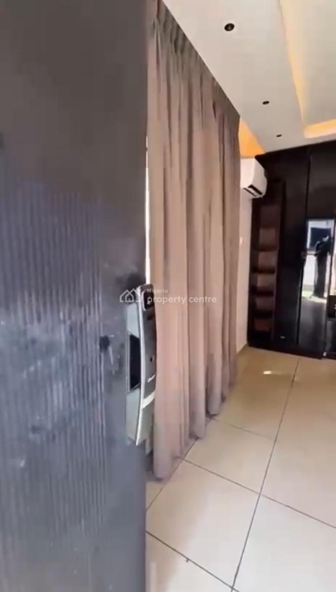 Luxury 1-bedroom Apartment in a Serene Environment, Osapa, Lekki, Lagos, Flat / Apartment Short Let