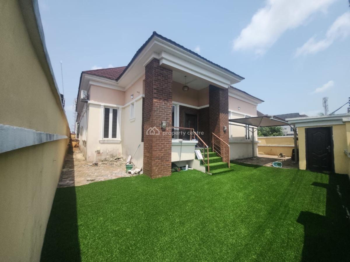*3 Bedroom Bungalow  with Bq*, Secured Estate  . Modern Structure . Spacious Rooms  . Pop Ceiling  ., Ajah, Lagos, Detached Bungalow for Sale