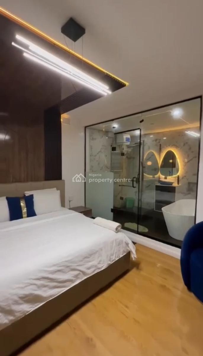 Tastefully Furnished 1-bedroom Apartment, Lekki Phase 1, Lekki, Lagos, Flat / Apartment Short Let