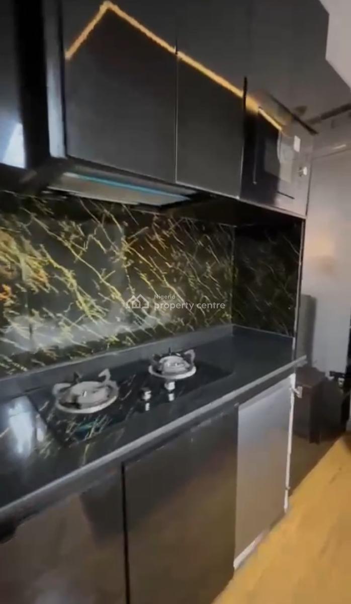 Tastefully Furnished 1-bedroom Apartment, Lekki Phase 1, Lekki, Lagos, Flat / Apartment Short Let