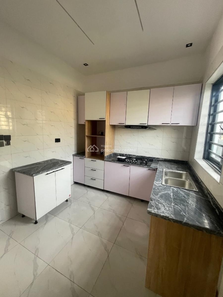 3 Bedroom Terraced Duplex with a Room Bq, Thomas Estate, Ajah, Lagos, Terraced Duplex for Sale