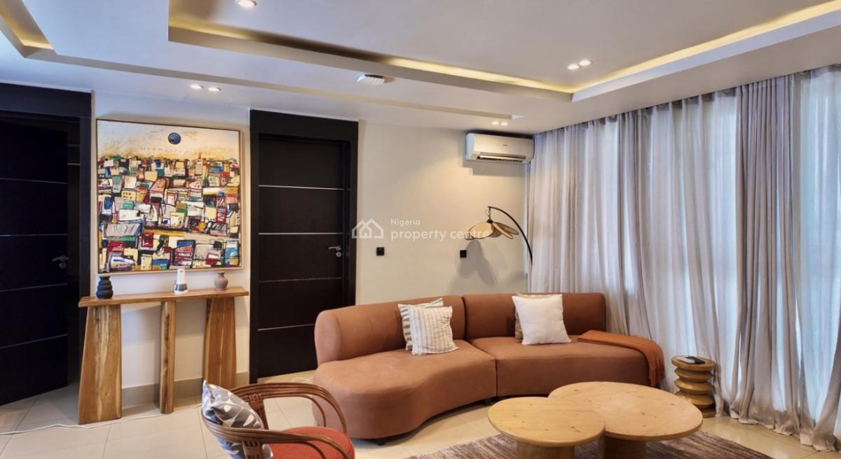 Japandi Styled  2-bedroom Apartment W/ Fast Wi-fi +pool and Gym, Lekki Phase 1, Lekki, Lagos, Flat / Apartment Short Let