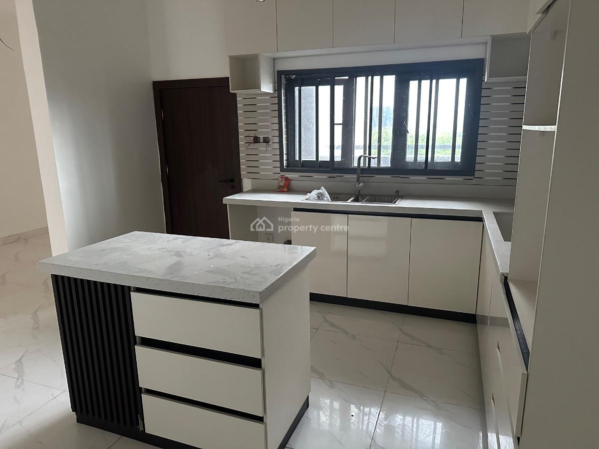 New 3bedroom Apartment with Bq, Babalola Gardens Off Freedom Way, Lekki Phase 1, Lekki, Lagos, Flat / Apartment for Rent