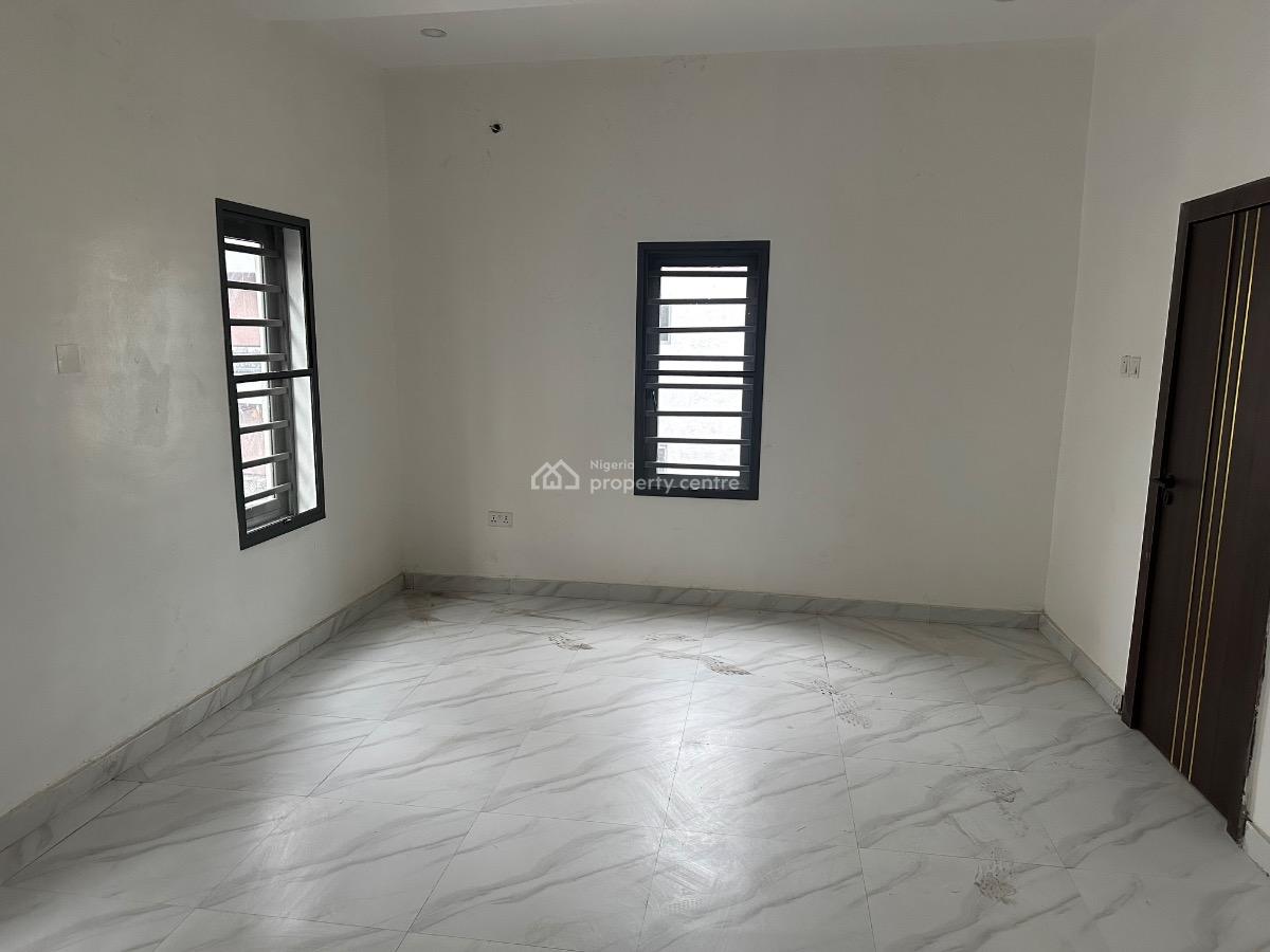 New 3bedroom Apartment with Bq, Babalola Gardens Off Freedom Way, Lekki Phase 1, Lekki, Lagos, Flat / Apartment for Rent