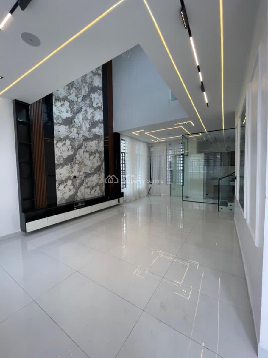 Contemporary 5bedroom  Fully Detached Duplex, Fitted Kitchen with Accessories  - [ ] Modern Day Pop Ceiling  - [ ] D, Lekki, Lagos, Detached Duplex for Sale
