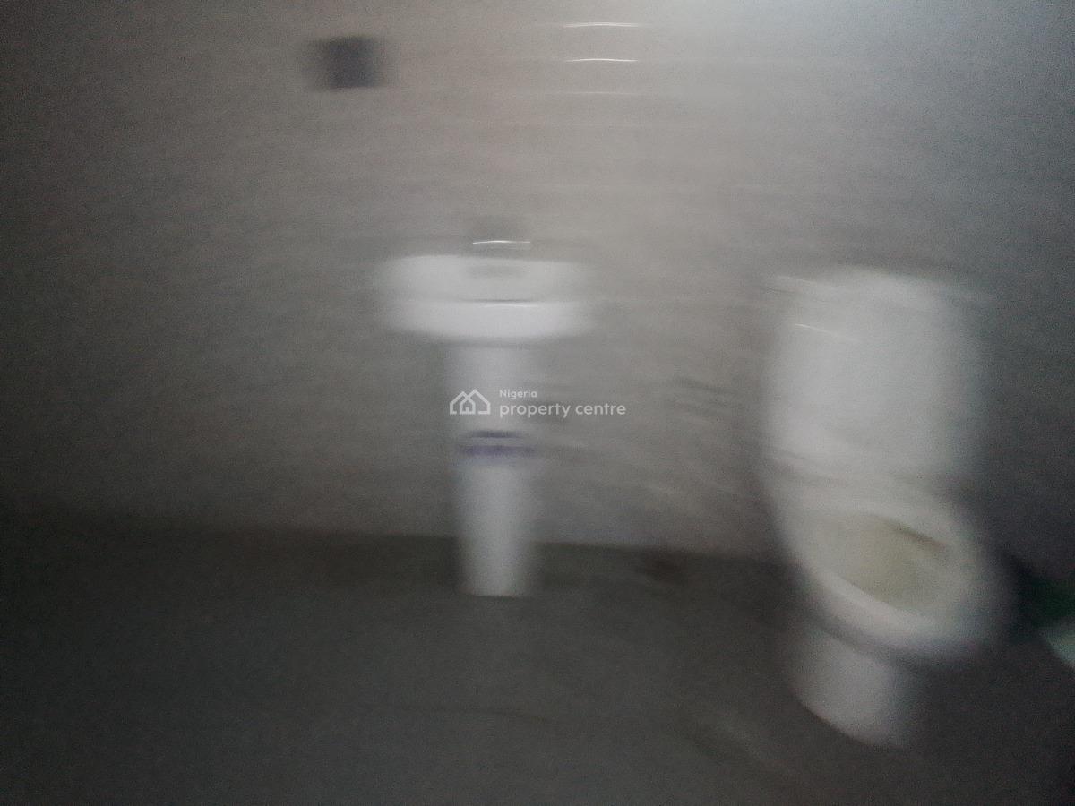 Spacious Luxury 3 Bedroom Flat with Excellent Features, Victory Estate Rd, Ogombo, Ajah, Lagos, Flat / Apartment for Rent