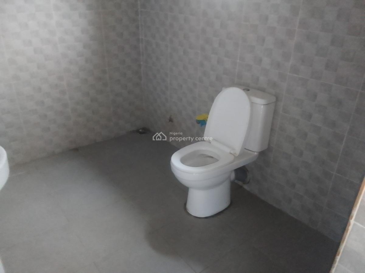 Spacious Luxury 3 Bedroom Flat with Excellent Features, Victory Estate Rd, Ogombo, Ajah, Lagos, Flat / Apartment for Rent