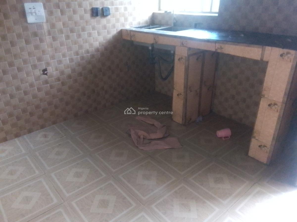 Spacious Luxury 3 Bedroom Flat with Excellent Features, Victory Estate Rd, Ogombo, Ajah, Lagos, Flat / Apartment for Rent