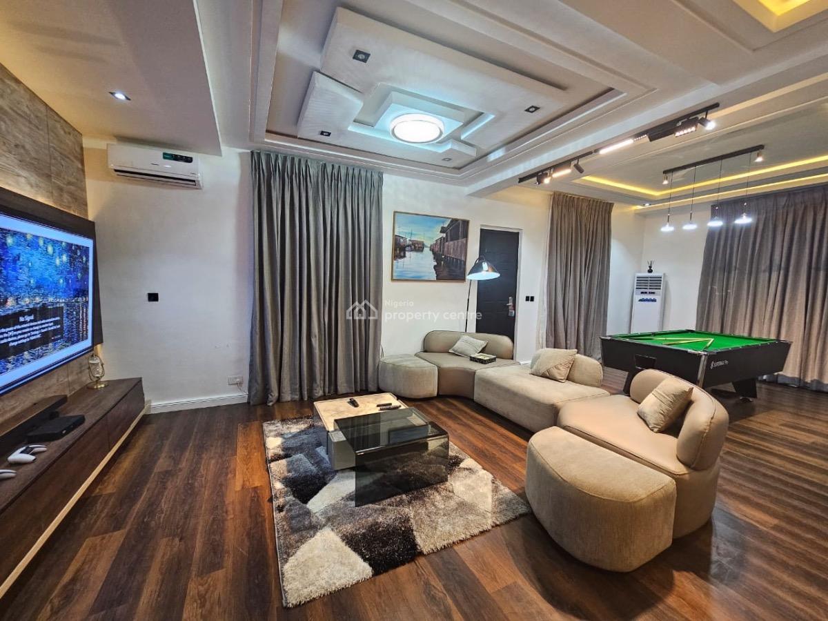 Tastefully Furnished 2-bedroom  Penthouse, Admiralty Way, Lekki Phase 1, Lekki Phase 1, Lekki, Lagos, Flat / Apartment Short Let