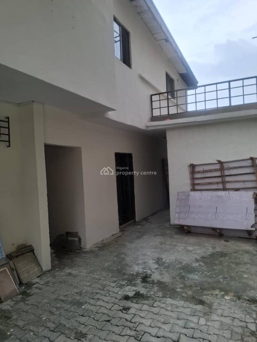 2bedroom Flat at Lekki Phase 1, Lekki Phase 1 Lekki Lagos, Lekki Phase 1, Lekki, Lagos, Flat / Apartment for Rent