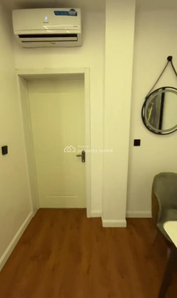 Luxury 2-bedroom Apartment, Agungi, Lekki, Lagos, Flat / Apartment Short Let