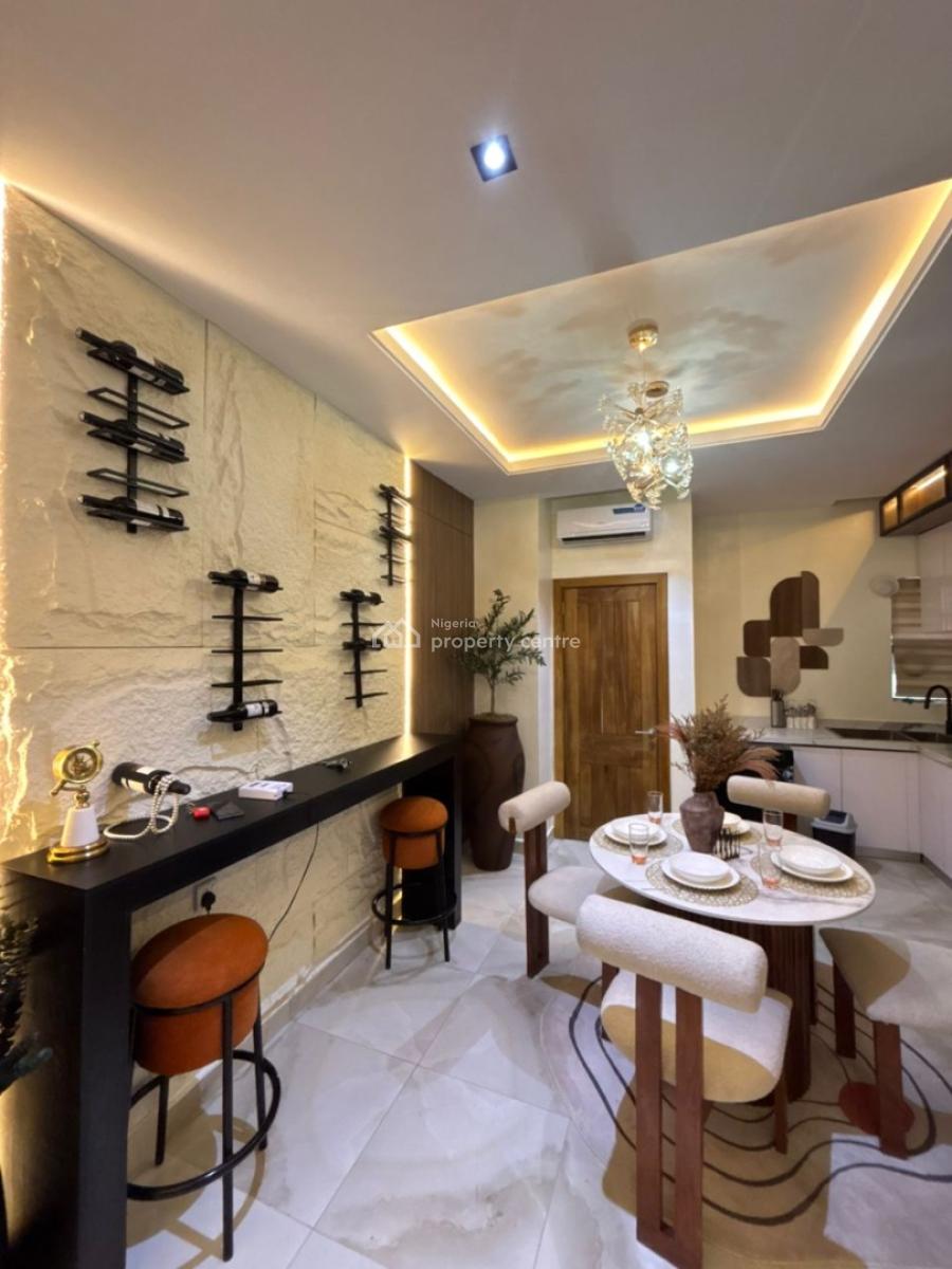 Luxury 2bedroom Apartment, Ezra Court, Lekki Phase 1, Lekki, Lagos, Flat / Apartment Short Let