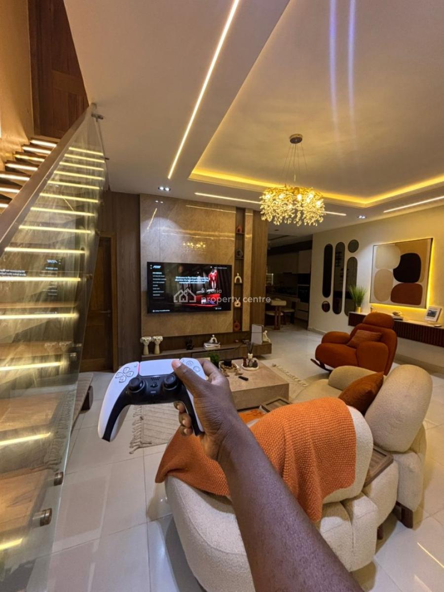 Luxury 2bedroom Apartment, Ezra Court, Lekki Phase 1, Lekki, Lagos, Flat / Apartment Short Let
