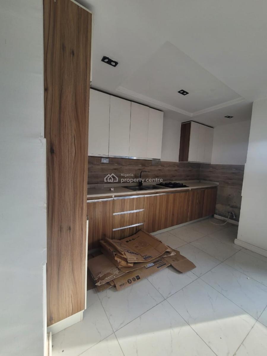 Spacious 2bedroom Penthouse Apartment with Elevator, Ikate, Lekki, Lagos, Flat / Apartment for Rent