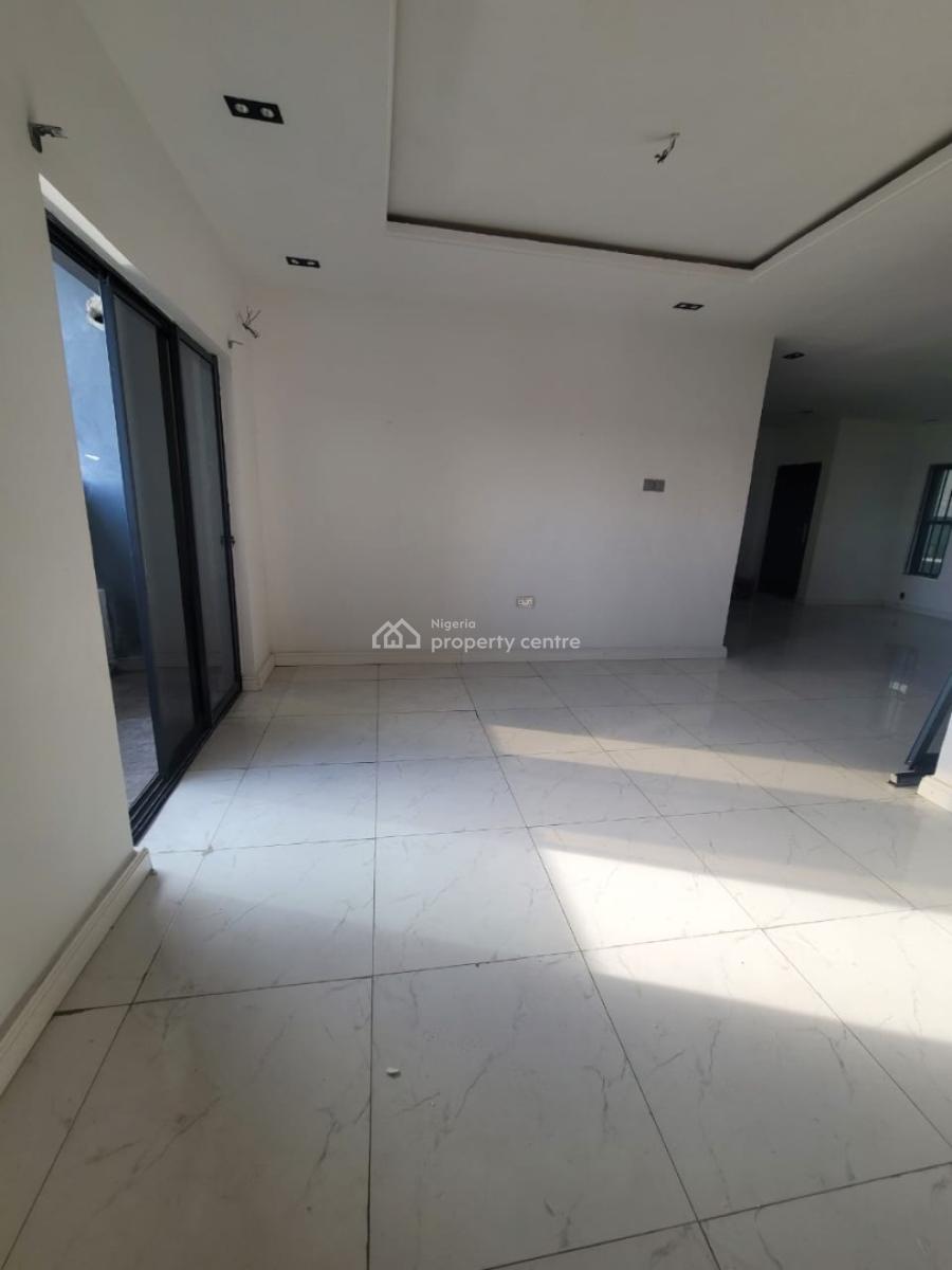 Spacious 2bedroom Penthouse Apartment with Elevator, Ikate, Lekki, Lagos, Flat / Apartment for Rent