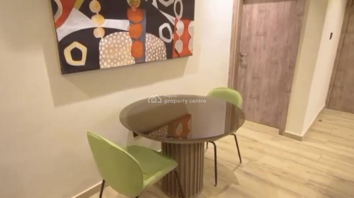 Cozy One Bedroom Apartment with Ps5 Game, Lekki Phase 1, Lekki, Lagos, Flat / Apartment Short Let