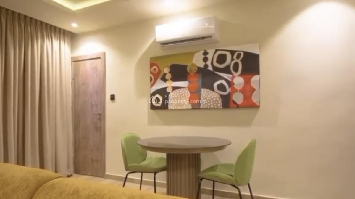Cozy One Bedroom Apartment with Ps5 Game, Lekki Phase 1, Lekki, Lagos, Flat / Apartment Short Let